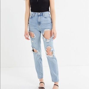 Urban Outfitters BDG High-Rise Mom Jean